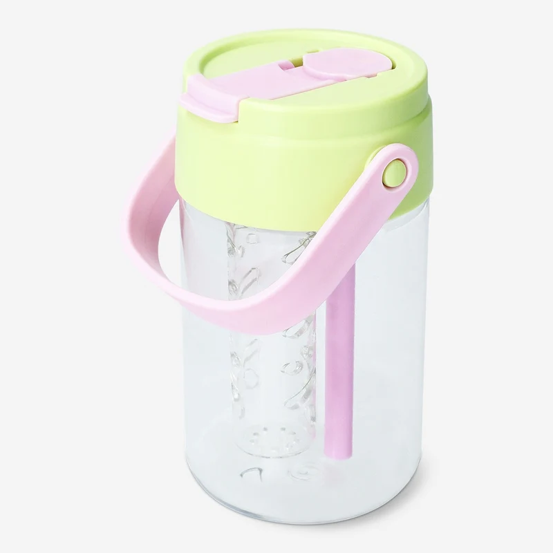 Small drinking bottle with infuser - 500 ml