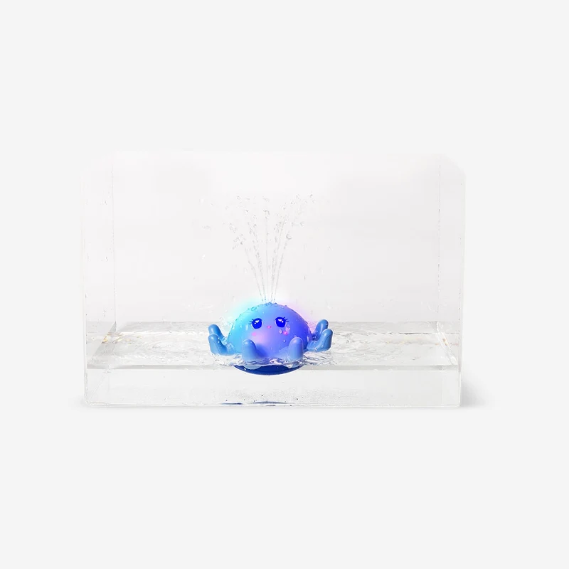 Water spraying octopus