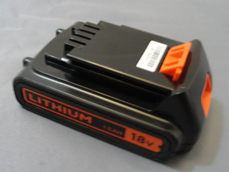 Batteria 18v-1.5ah litio per trapano senza cavo Black+Decker bl1518