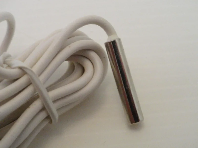 Termometro digitale con sonda -50°c+70°c bianco Skl