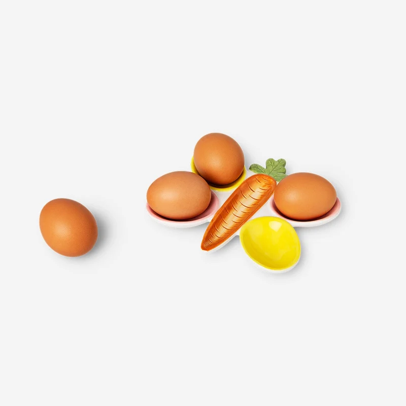 Egg dish with carrot design