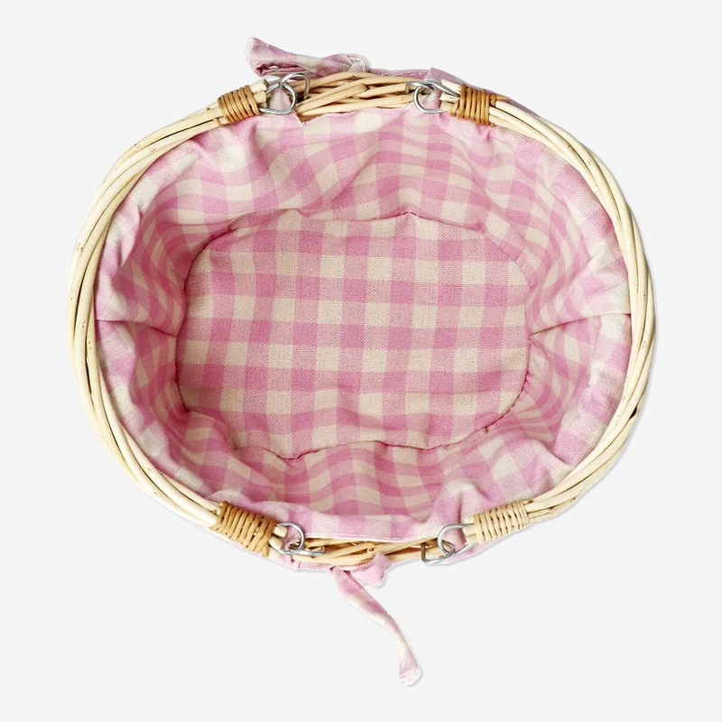 Woven picnic basket