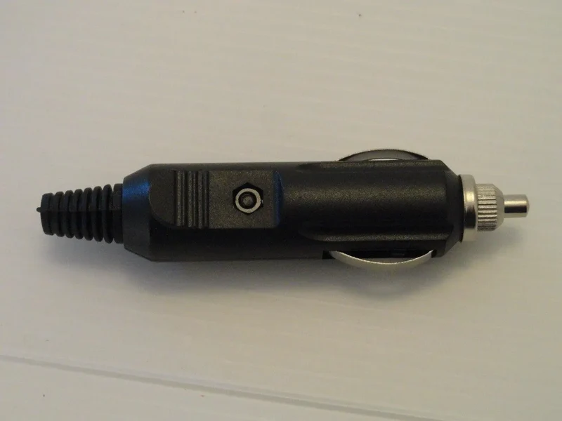 Spina accendisigari con portafusibile us-norm 12v Universale