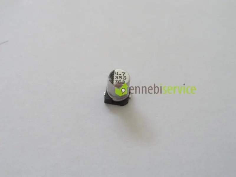 Condensatore smd 4.7uf35v 105° 4.0x5.4mm Universale