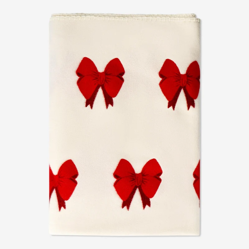 Fleece blanket with bow print