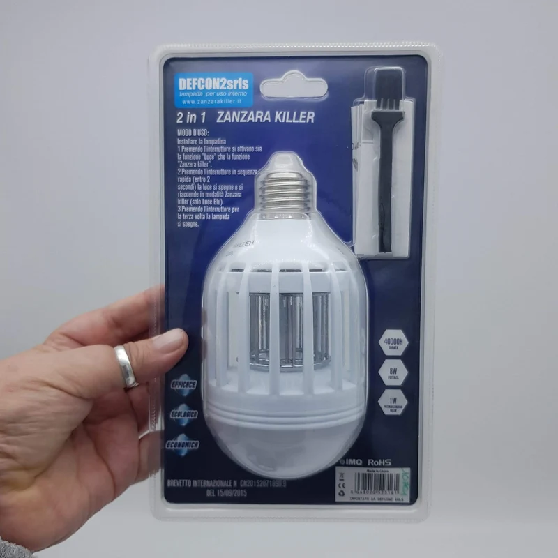 Lampada risparmio zanzara killer luce fredda e27 8w a+ Ennebiservice