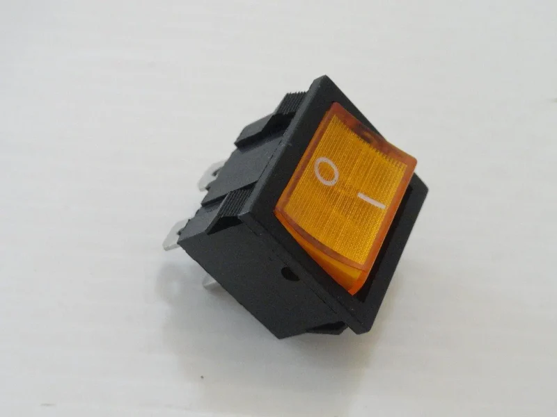 Interruttore bipolare luminoso 19x23 10a giallo Micromic