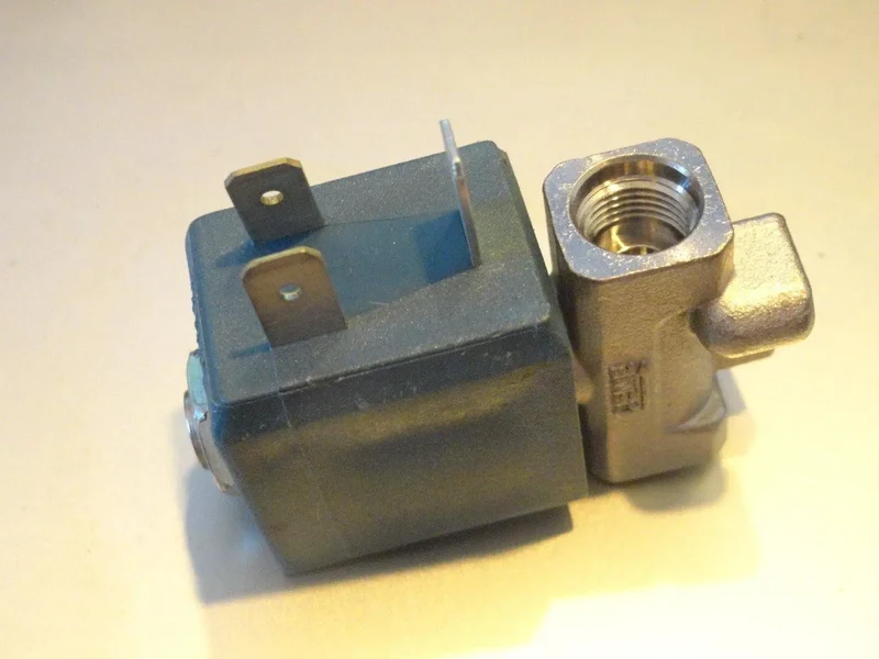 Elettrovalvola 1/8 femmina 5510 Ceme 5510ea2,5naif