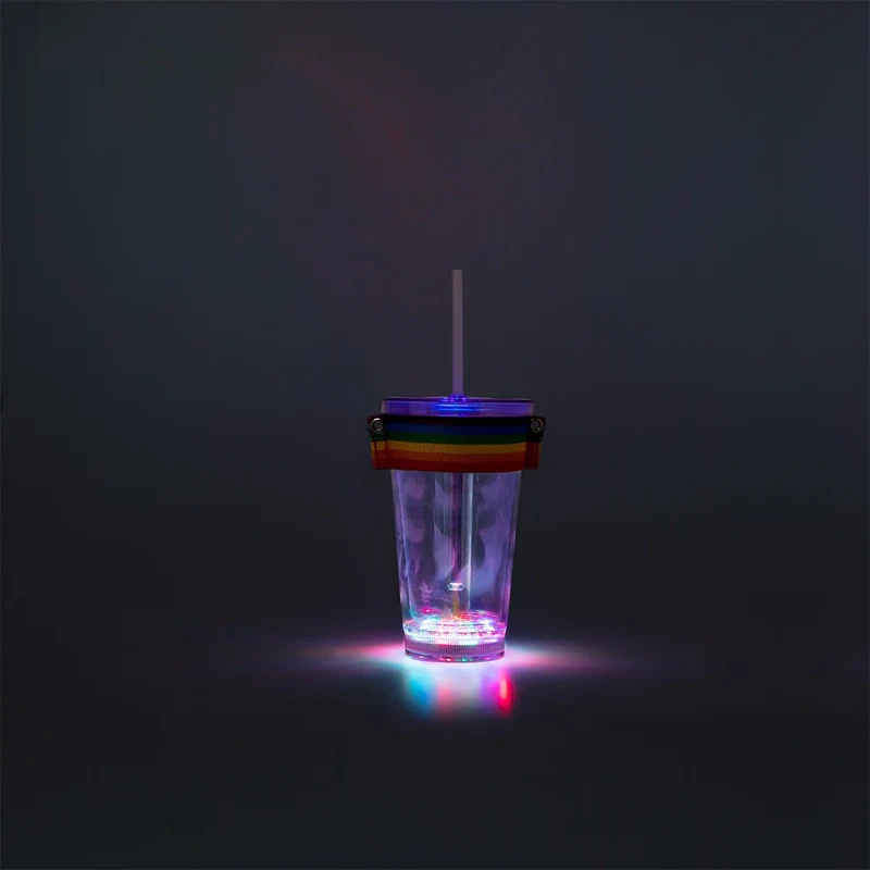 Portable cup with light