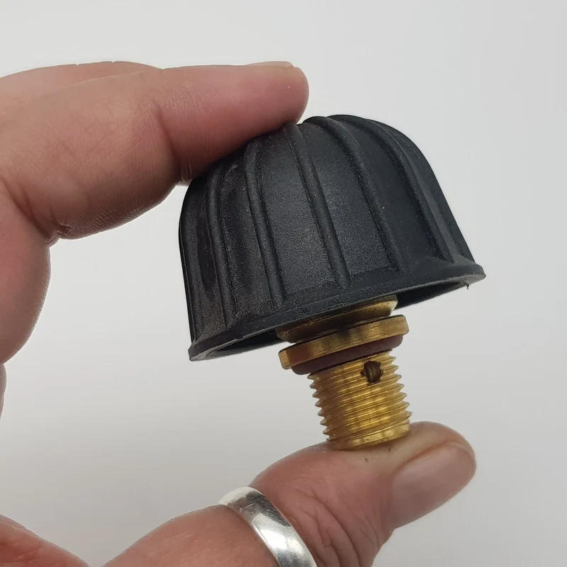 Tappo caldaia 1/4 maschio Universale