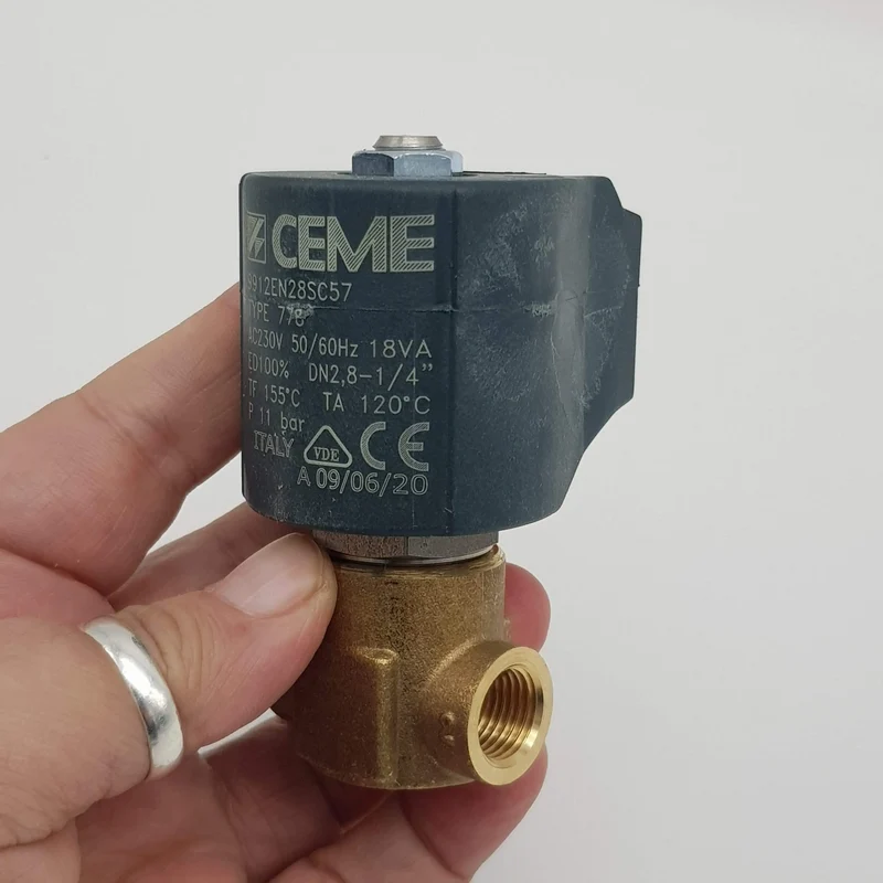 Elettrovalvola bobina gigante attacco femmina femmina in linea 12w 220v professionale Ceme