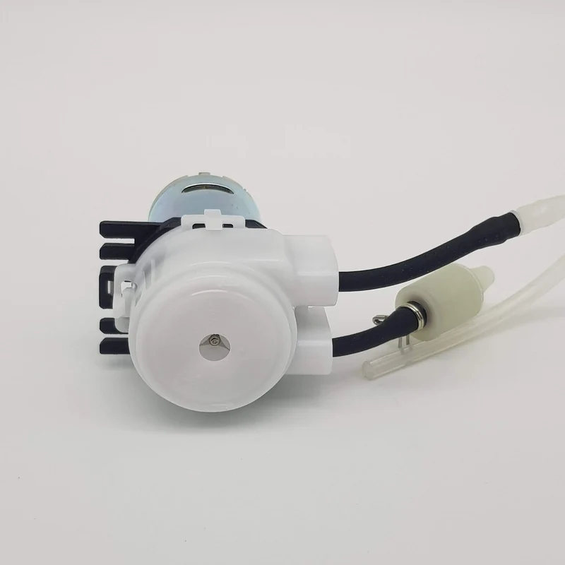 Pompa per scopa a vapore Black+Decker fsm1616