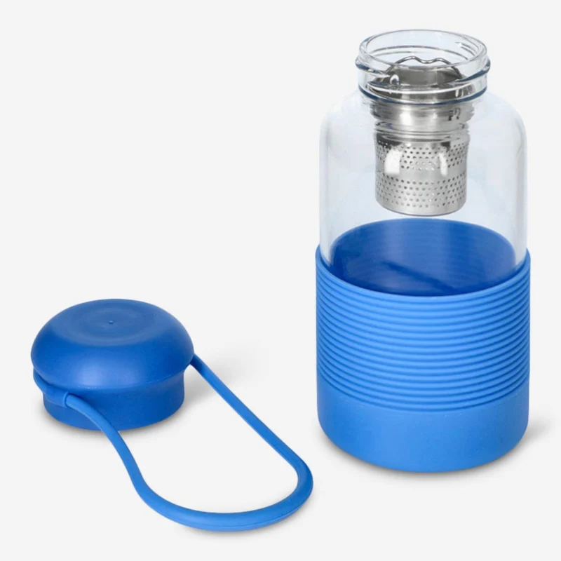 Bottle with tea strainer