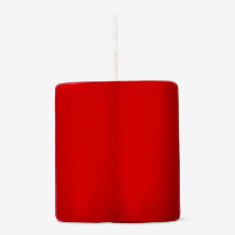 Red heart shaped pillar candle - 6 cm