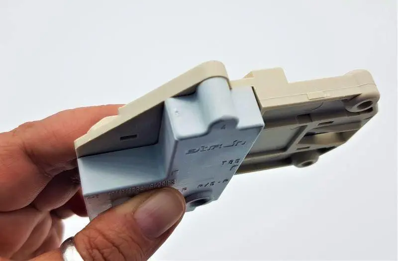 Elettroserratura microritardatore per porta oblo' per lavatrice castor cx550 Aeg