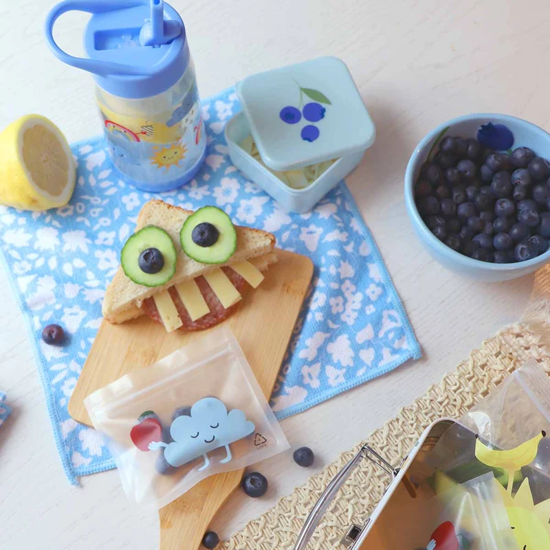 Snack box. Small