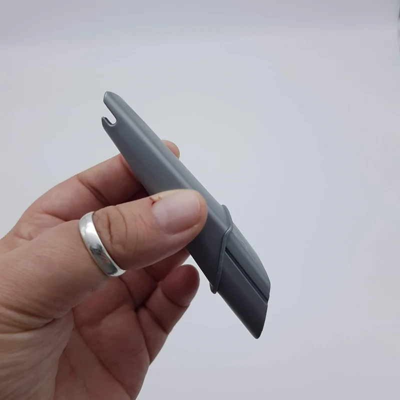Fessura per aspirabriciole Black+Decker sva420b