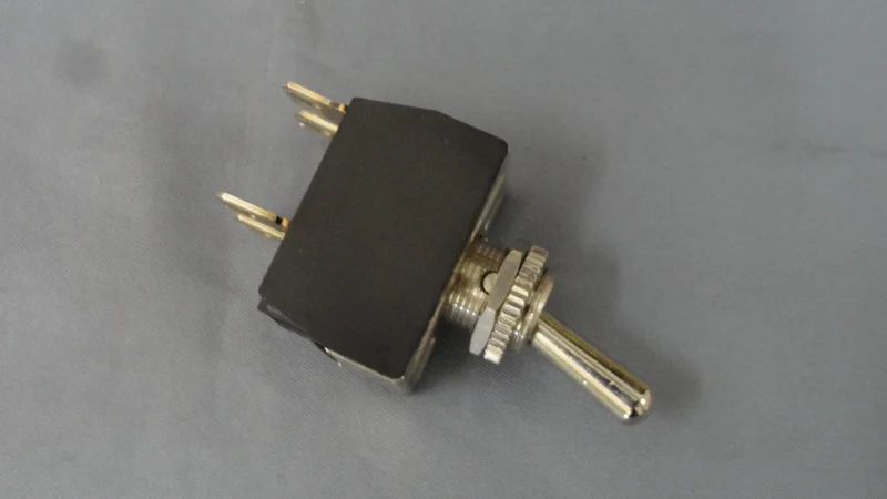 Interruttore a leva bipolare + ghiera Quick Mill
