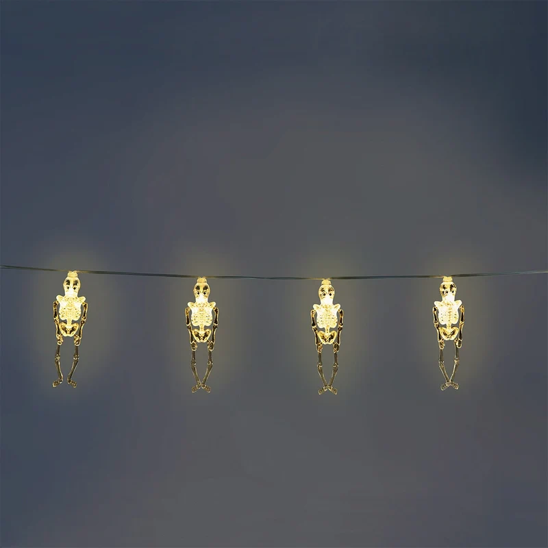 String lights with skeletons - 285 cm