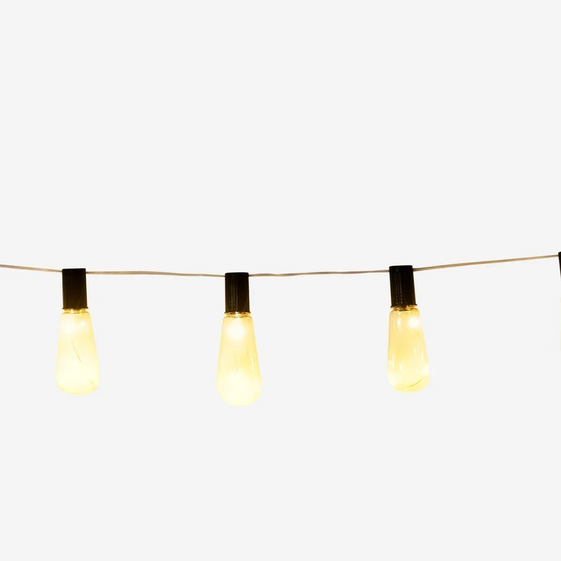 String lights. 285 cm