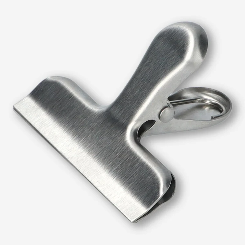 Foldback clip