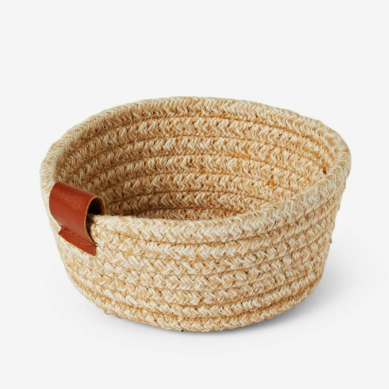 Weaved basket - 16 cm