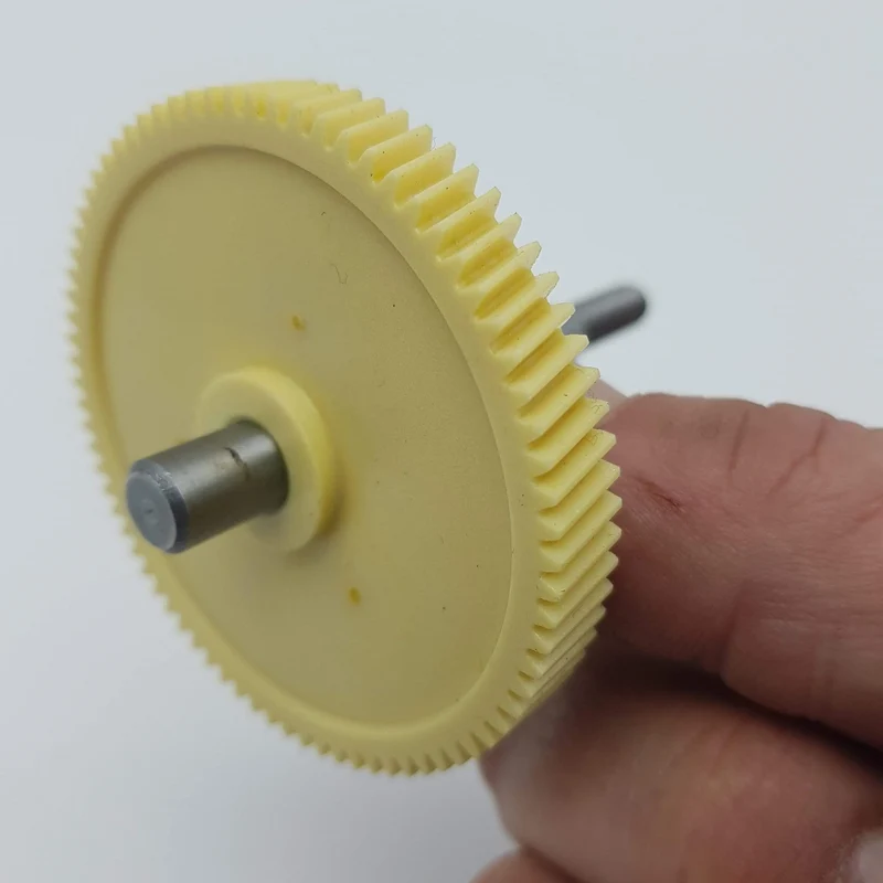 Ingranaggio con Perno (Ruota Dentata) per Macinacaffè Lelit - Ricambio Originale