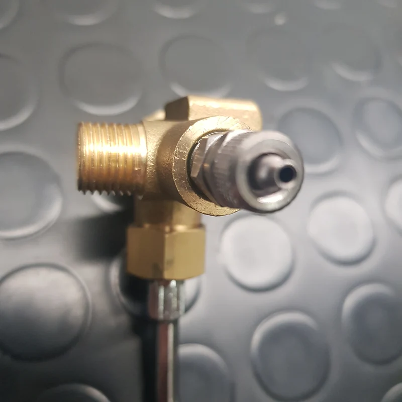 Rubinetto con lancia vapore Quick Mill