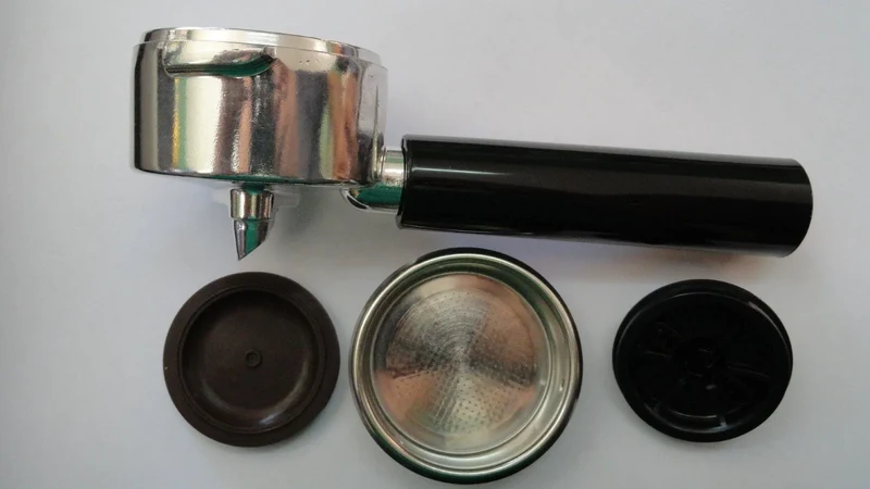 Braccetto portafiltro 1377pc nero Ariete versione disco marrone