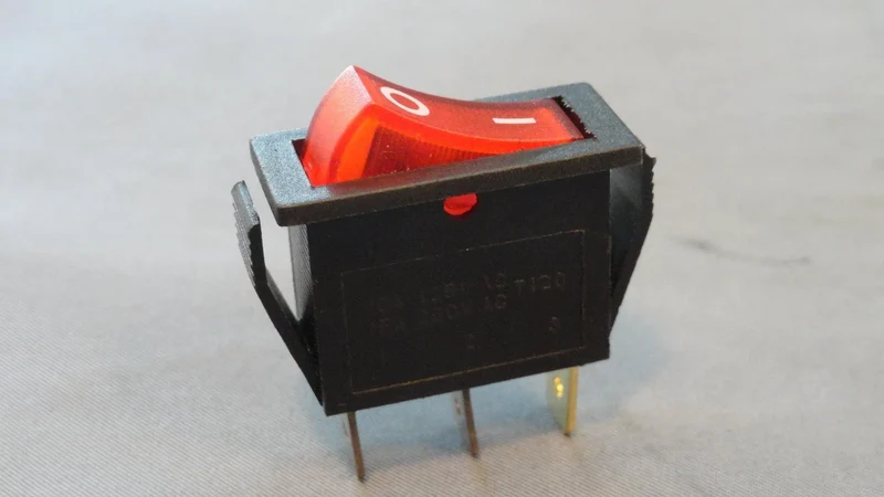 Interruttore luminoso 30x11 16a rosso Micromic