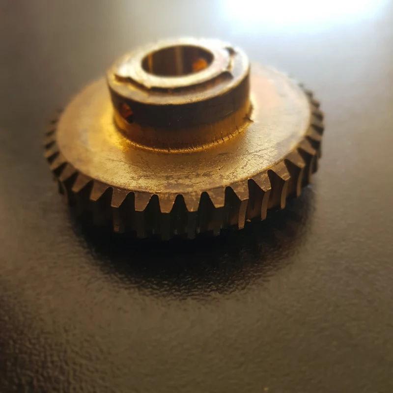 Ingranaggio ruota dentata bronzo denti 40 grattugia Quick Mill
